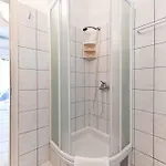 In 8034 Apartman *