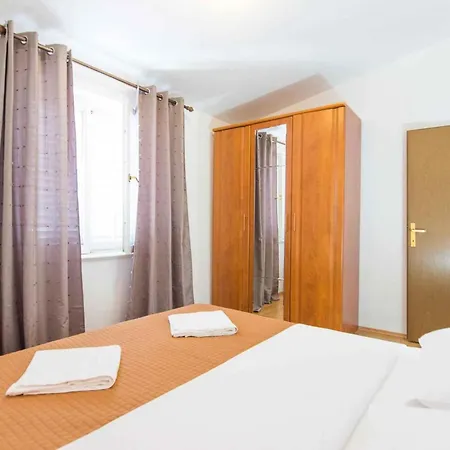 Apartament In 8034 Biograd Na Moru