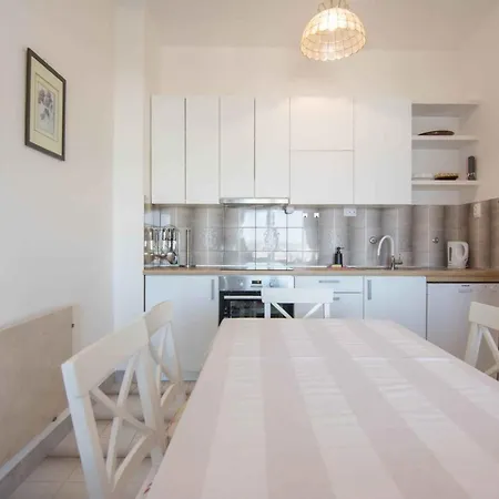 In 8034 Apartment Biograd Na Moru