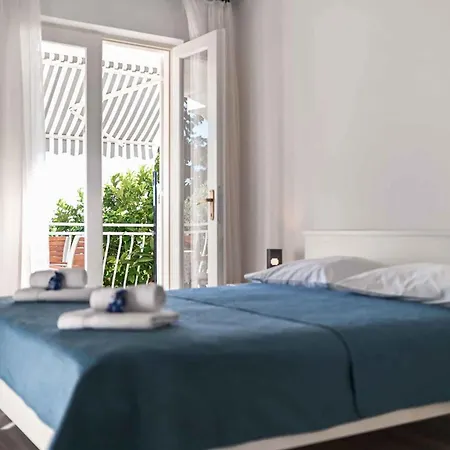 Apartamento In 8034