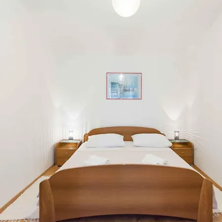 Apartamento In 8034 Biograd Na Moru