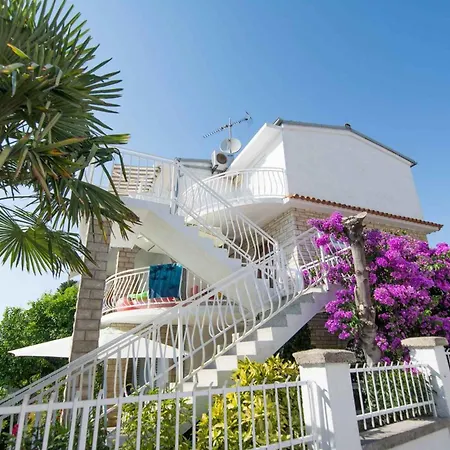 Apartamento In 8034